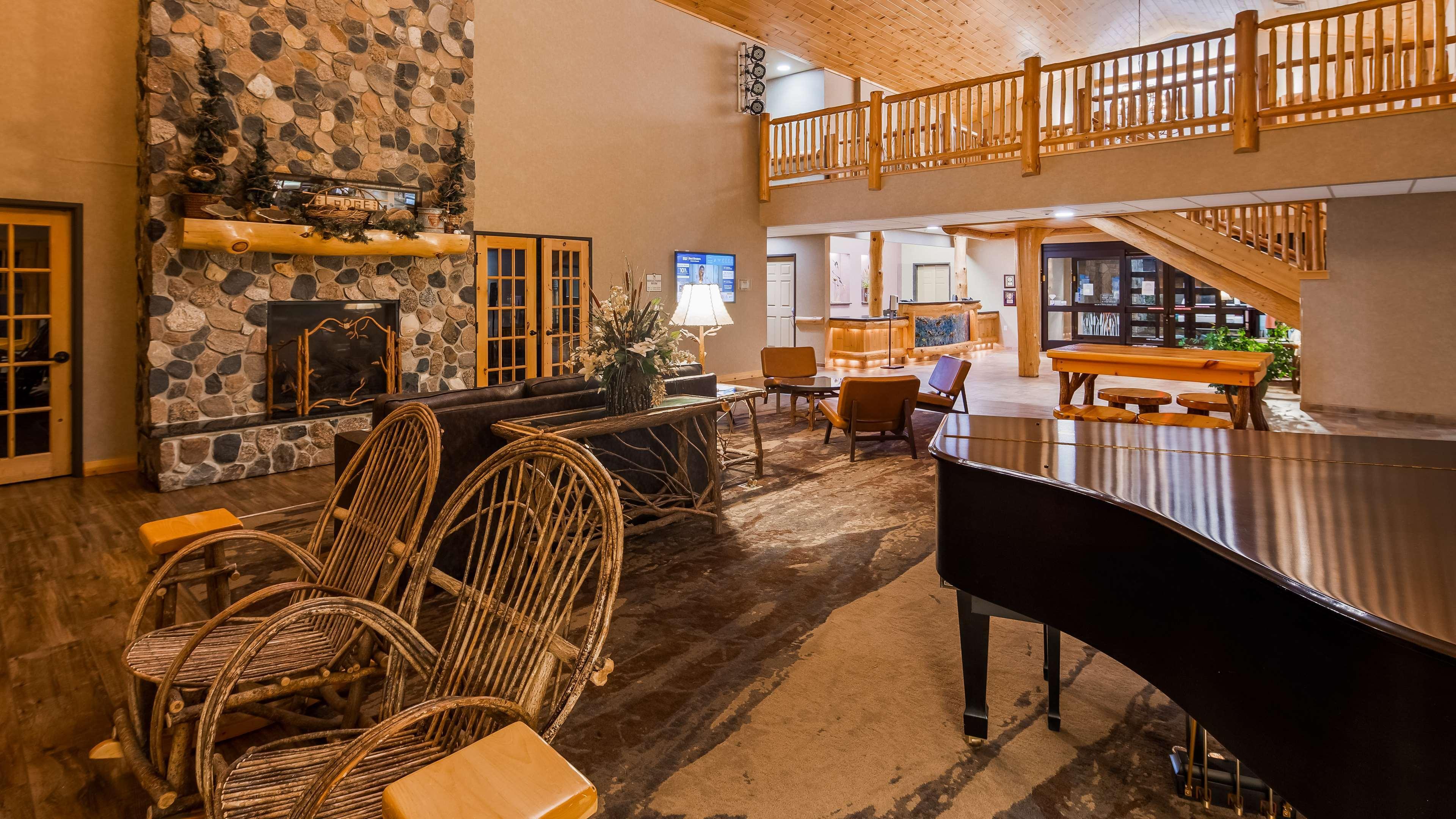 Best Western Premier The Lodge On Lake Detroit Detroit Lakes Exteriér fotografie